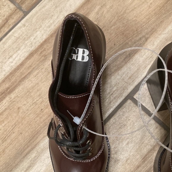 Gianni Bini Women's
Mazzen Oxford - Picture 4 of 8